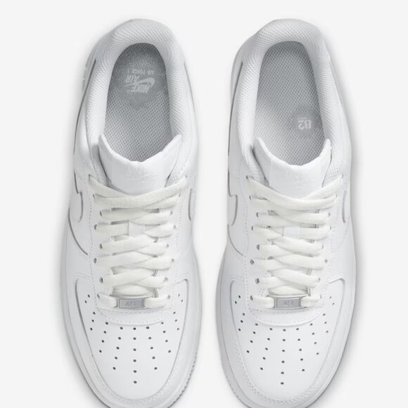 Nike Air Force 1 '07 - Women's Size 6.5 - Picture 3 of 7